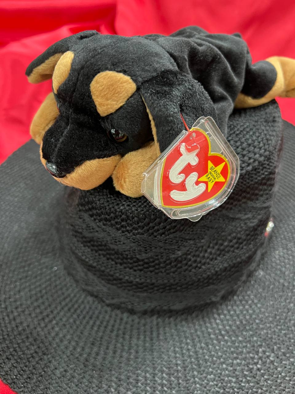 *RARE* MINT Doby Beanie Baby 1996 With Tag